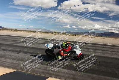 media/Nov-16-2025-Race Pace (Sun) [[8c5fa54630]]/Non Verified Riders (1st 20 Minutes)/3-Turn 3 Inside (11am)/